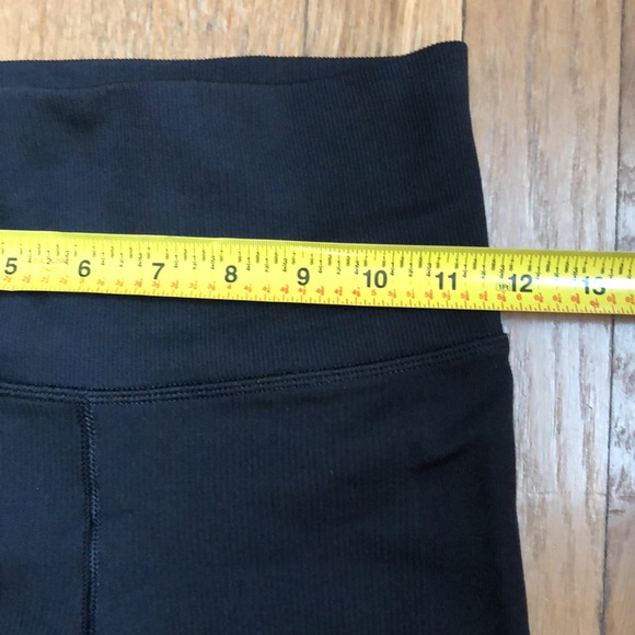 Athleta Elation Ultra High Rise Black Bike Shorts - Picture 3 of 7